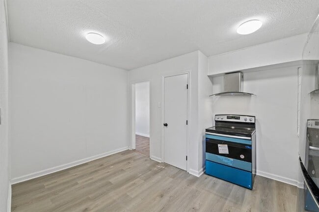 Photo - 1133 2nd Ave N