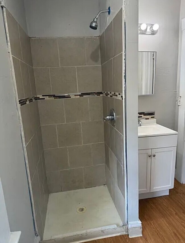 Photo - 13 Spring St Unit 3