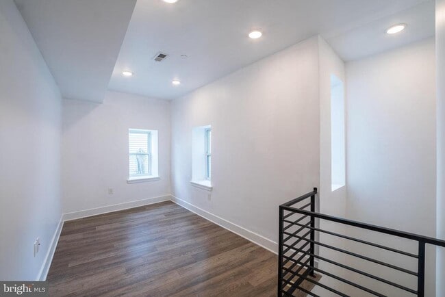 Photo - 2444 Frankford Ave Unit A