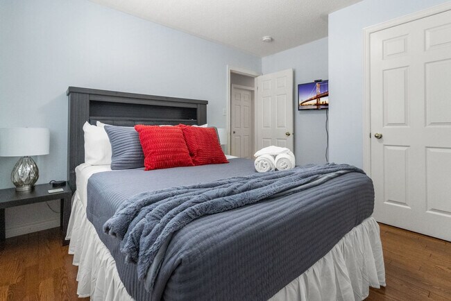 Photo - 251 Wright Crescent Unit ID1325020P