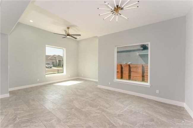 Photo - 38 Lago Delton