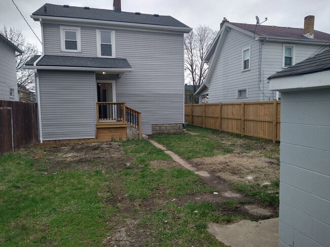 Photo - 587 S Ogden Ave