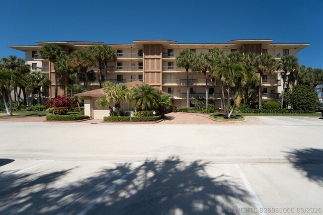 Photo - 2501 Marina Isle Way Unit 203