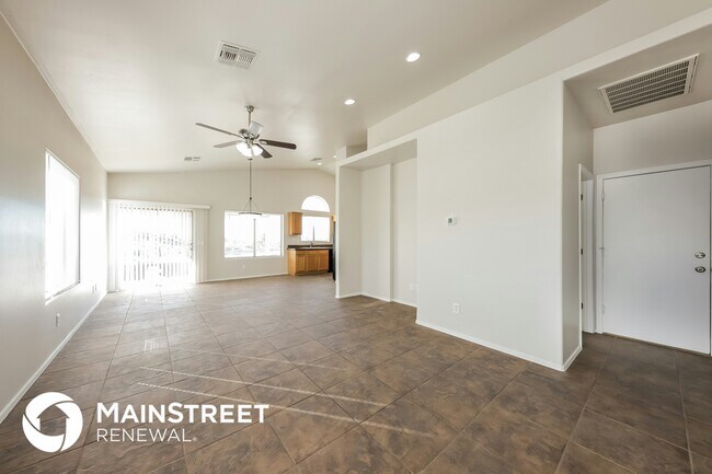 Photo - 1513 E Sunnyside Dr
