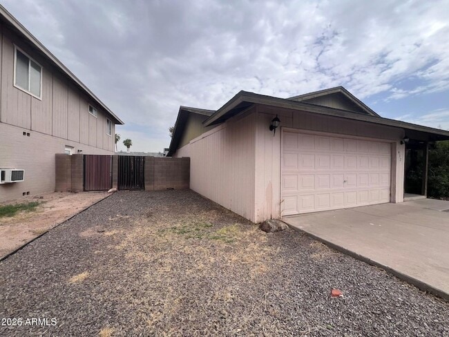 Photo - 1412 E Redfield Rd