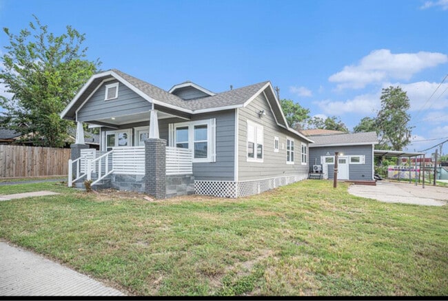 Building Photo - 7449 Walker St Rental