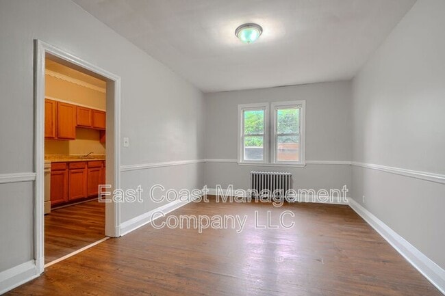Photo - 2525 Boarman Ave