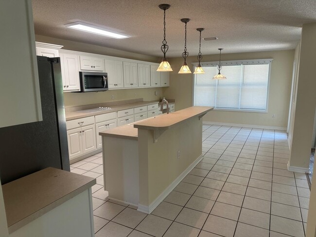 Photo - 2308 Valley Pl