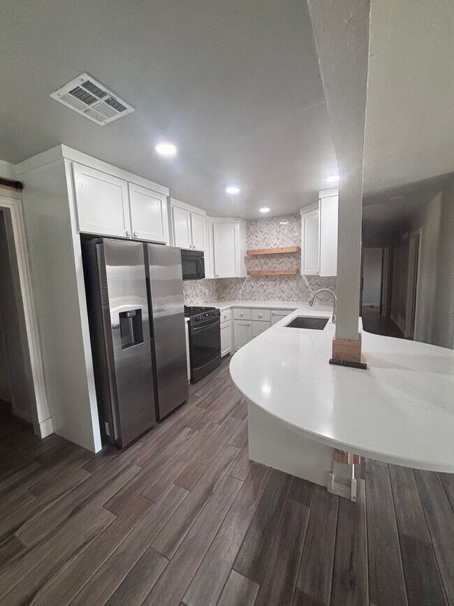 Photo - 1434 Princeton Cir
