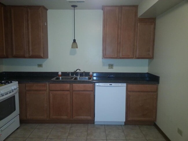 Cocina - 2268 Abbeywood Dr Unidad D