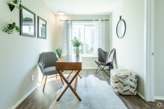 2 BR, 2 BA - Verona