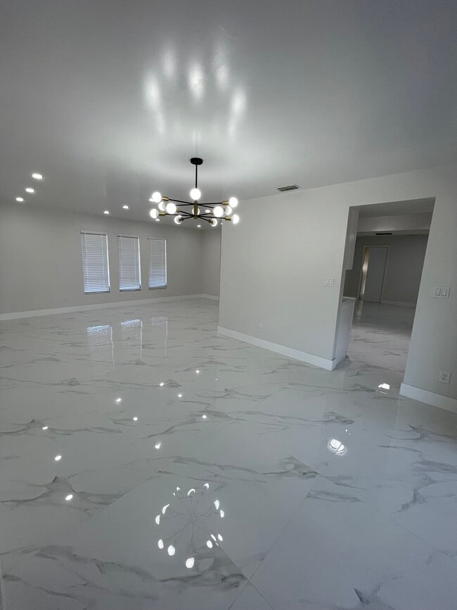 Photo - 4351 Orange Grove Blvd