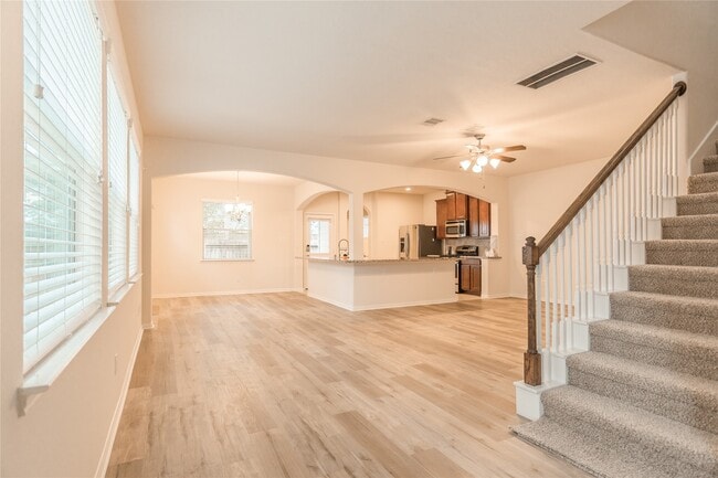 Building Photo - 14623 Roaring Fork Ln