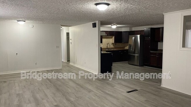 Photo - 6116 Rosebury Dr