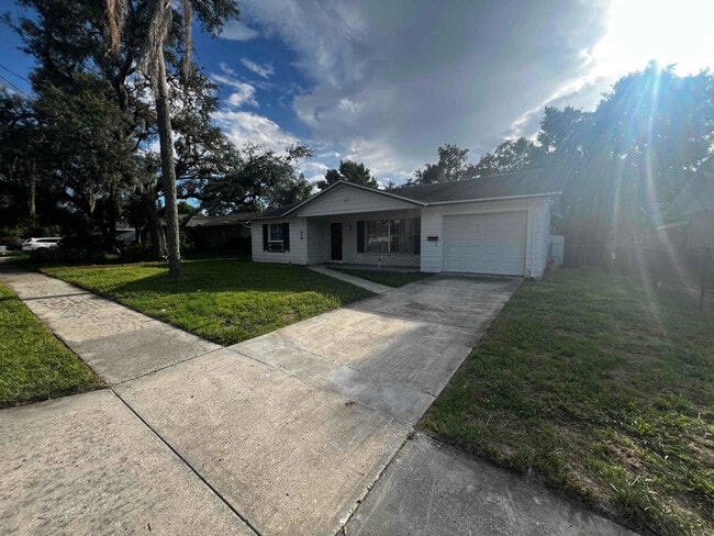 Photo - 10920 N 29th St Casa