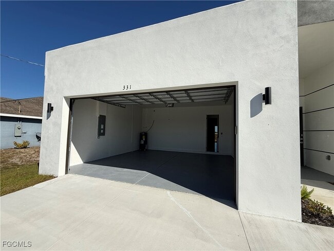 Photo - 331 Rawlings Ave