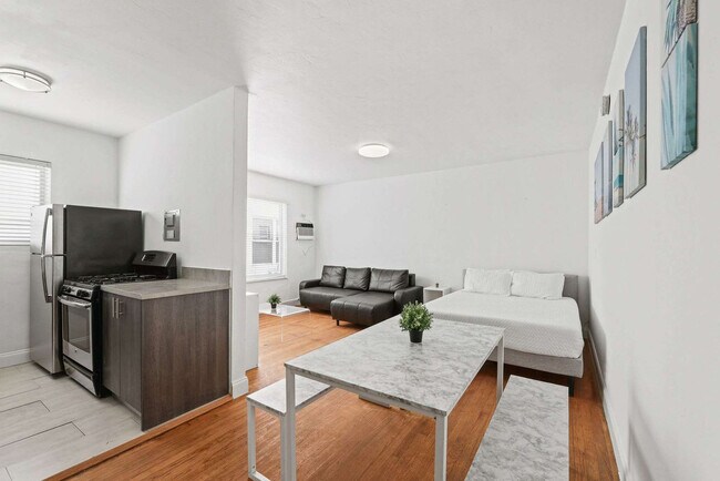 Photo - 7340 Harding Ave Unidad FL2-ID1240906P