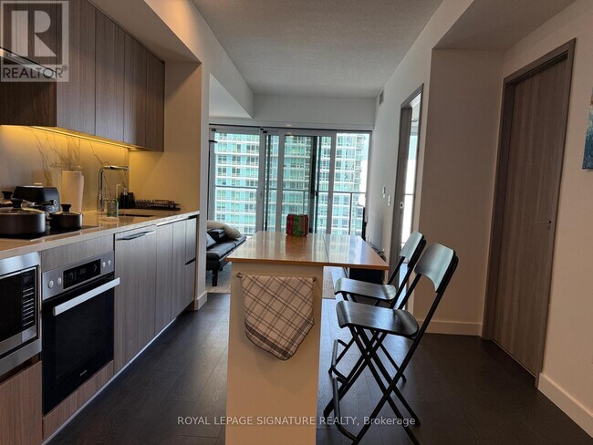 Photo - 3 Concord Cityplace Wy Unité 2309