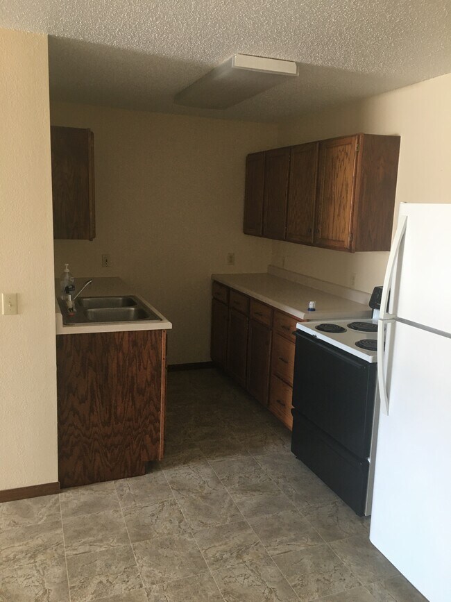 Kaeding Apartments - 337