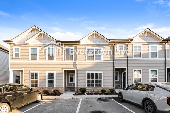 Building Photo - 930 Hamilton Cross Dr