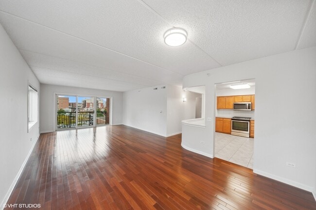 Photo - 750 Pearson St Unidad 408