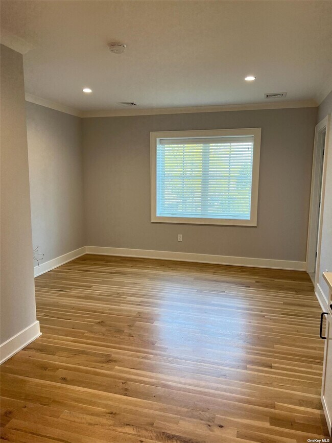 Photo - 107 Cooper St