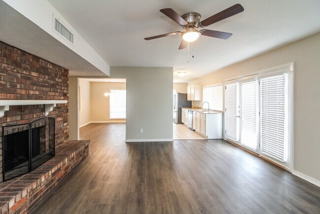 Photo - 9214 Willowbrook Dr