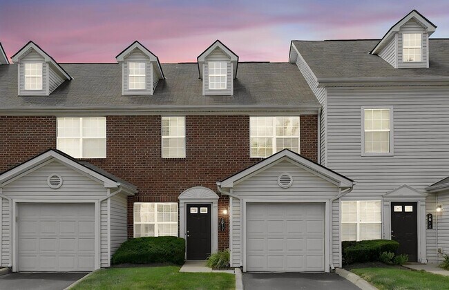 Photo - 2029 River Rock Way