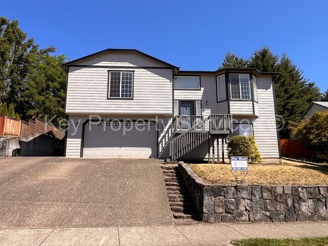 Large Updated 3 bed 3 bath in Camas! - Large Updated 3 bed 3 bath in Camas! Casa