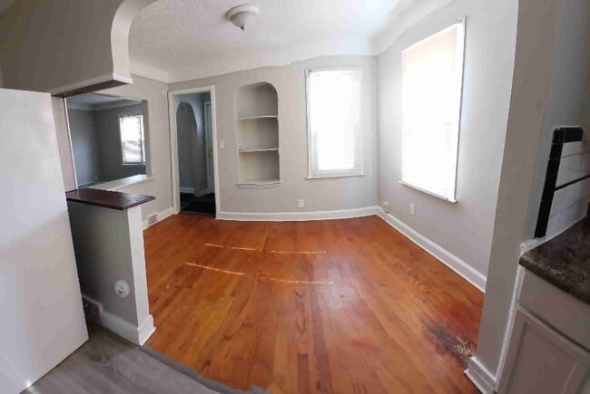 Photo - 17165 Prevost St