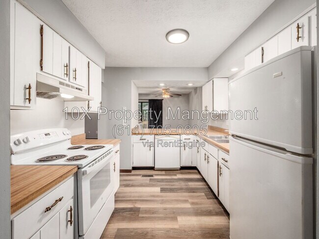 Photo - 8235 Goldsmith Dr