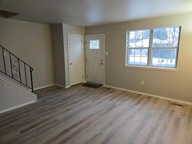 Photo - 324 Garden Ave