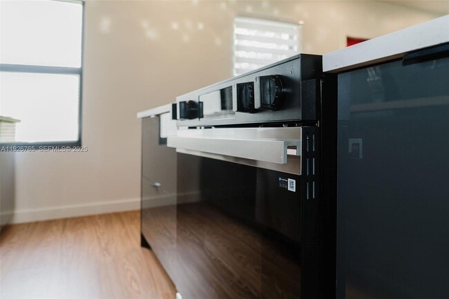 Photo - 1040 NW 120th St