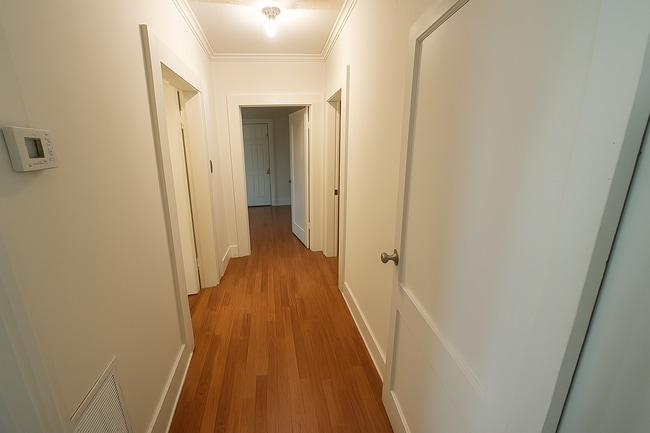 Photo - 1464 Bailey Ave