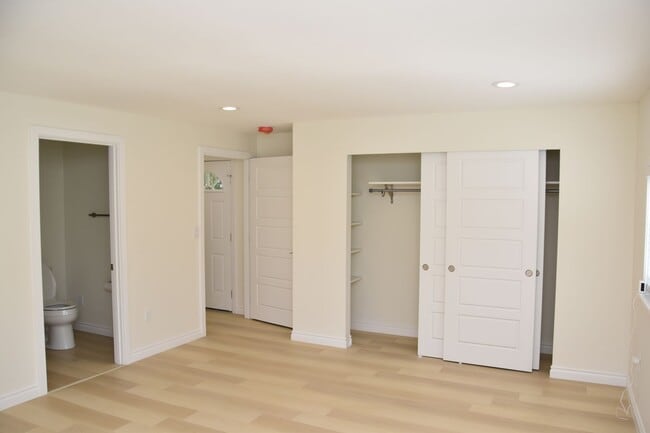Photo - Beautiful 4-Bedroom Lakewood Home with Spacious Yard Near JBLM