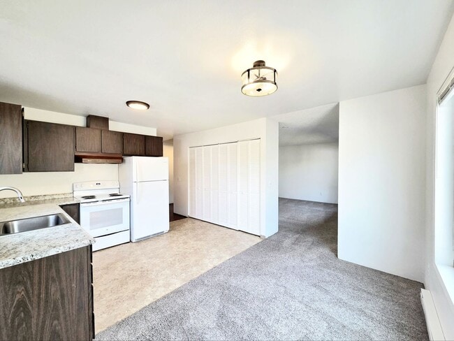 Photo - 939 N Baker Ave Unit #03