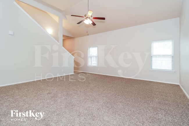 Photo - 963 Ranch Rd