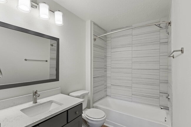 Photo - Avana Lake Lynn