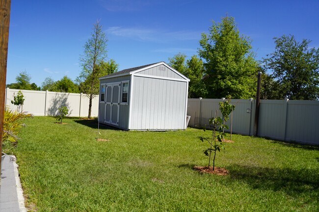 Photo - 427 Sunfish Dr House
