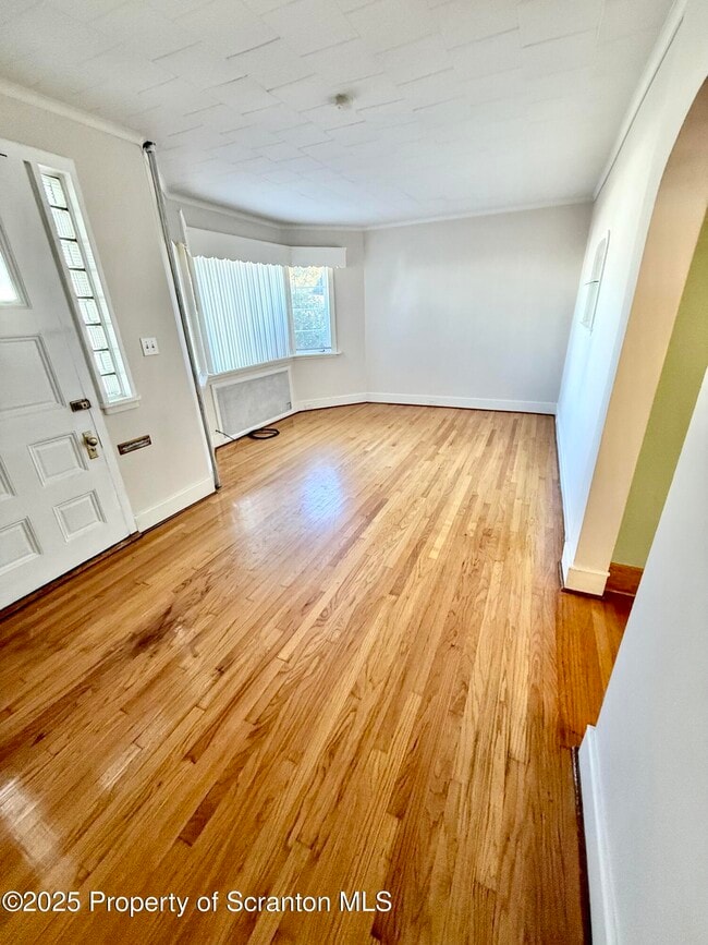 Photo - 1012 N Webster Ave