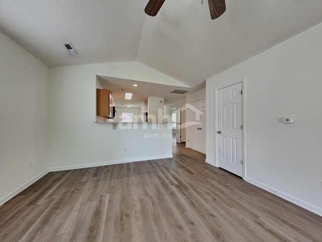 Photo - 180 Tudor Downs Rd