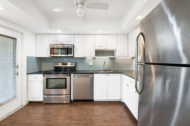 Photo - 2851 S Palm Aire Dr Unit 107