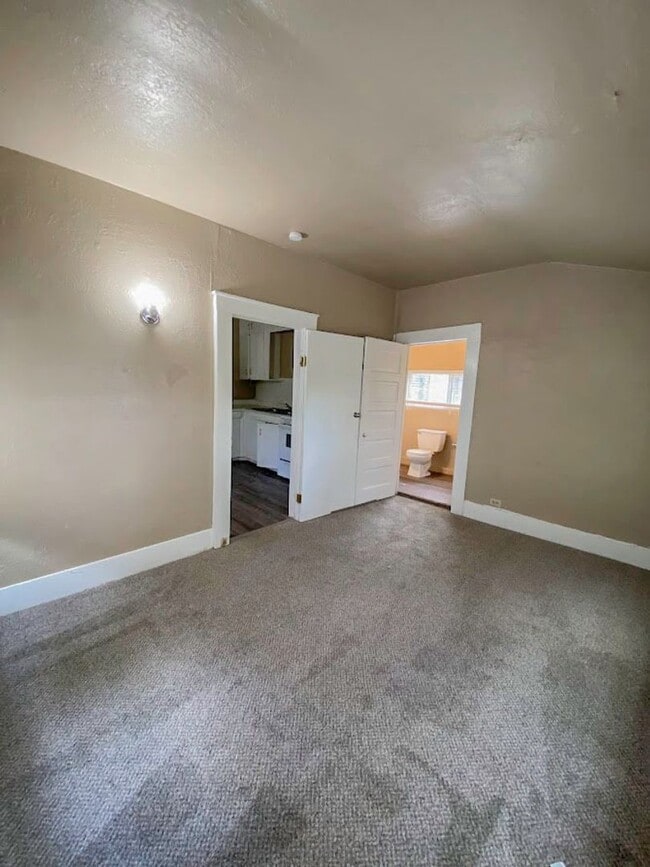 Photo - Awesome 1 bedroom | 1 bath apartment in historic home close to The PEARL! Unit 241 Post Ave Apt 2