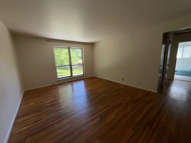 Photo - Well-Maintained Split-Level Home in Webster Groves, MO — Spacious & Family-Friendly