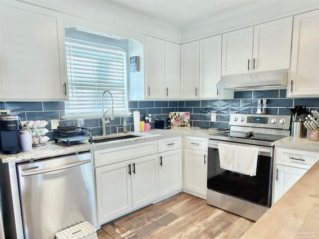 Photo - 10775 Jolyne Cir