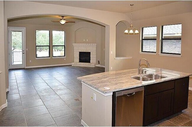 Photo - 15908 Dink Pearson Ln