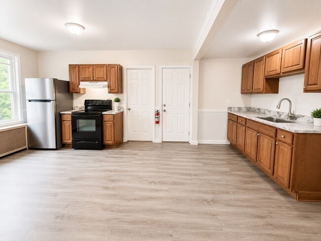 Photo - 8 Marble St Unit 2