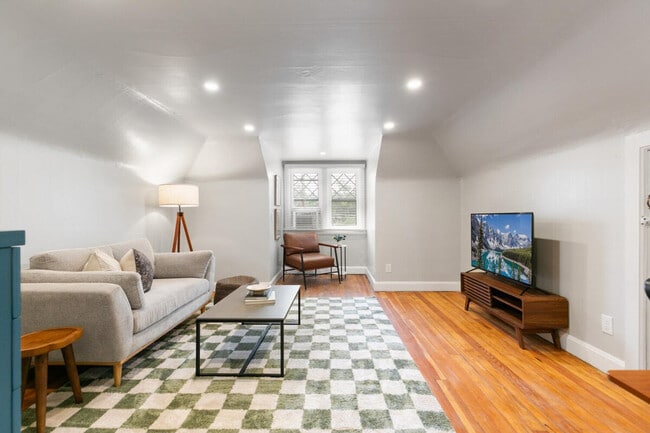 Photo - 2619 E 12th Ave Unidad ID1239937P