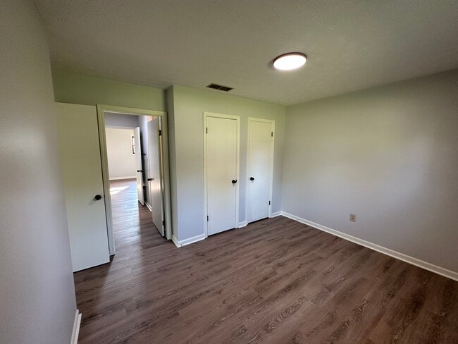 Photo - 1227 Hacienda Dr