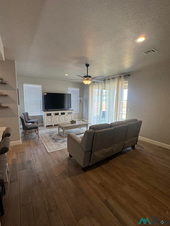 Photo - 1405 Benelli Ave